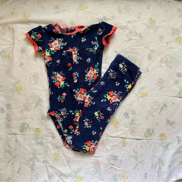 Carters Blue Floral Onesie and Pants Outfit Bundle 3m - Picture 3 of 8